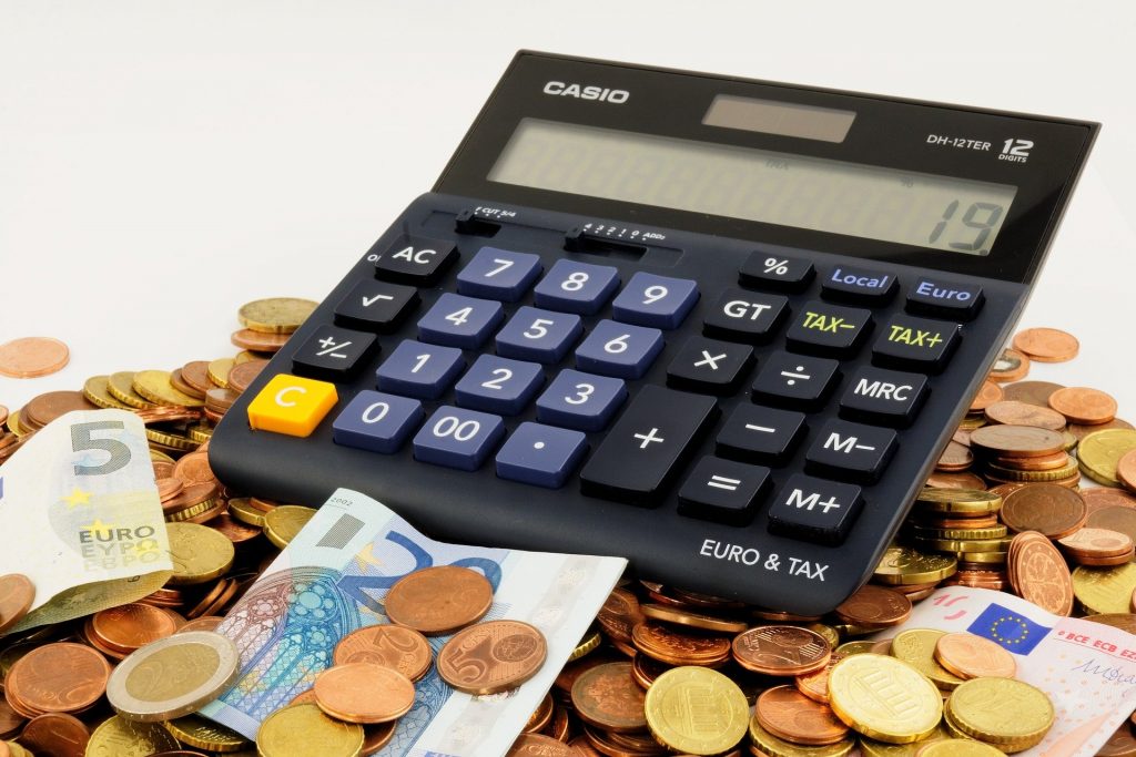 Tiết kiệm chi phí đám cưới