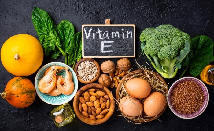 Vitamin E có tác dụng bảo vệ các mô khỏi tình trạng oxy hóa, giúp da bạn luôn trẻ đẹp, mịn màng và tươi tắn