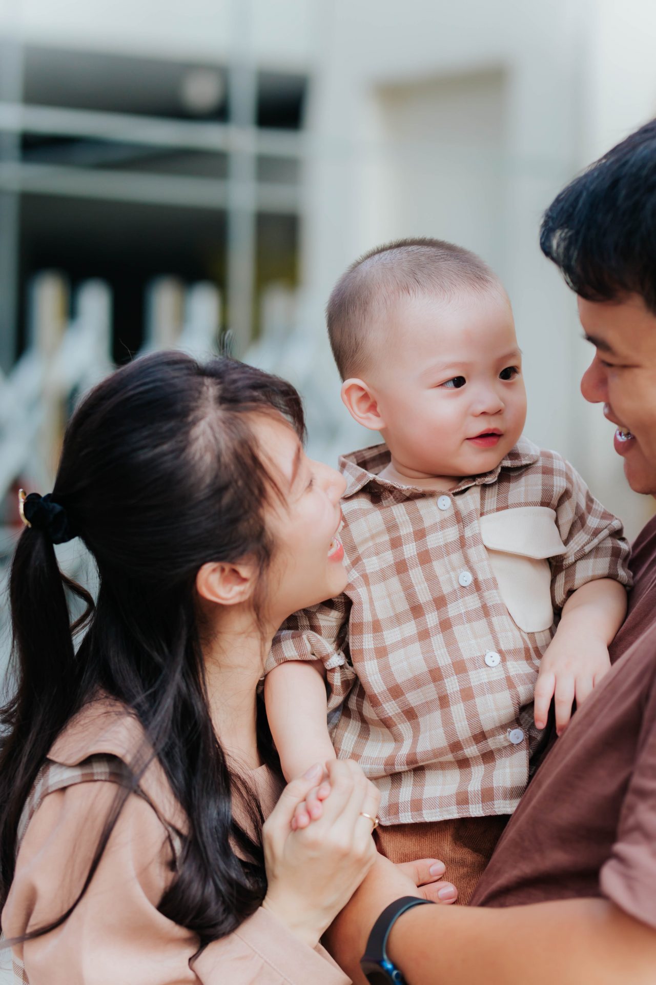 A family portrait does not need to cost a fortune. Our low-priced package for a family of three will give you the best professional photographs that will exceed your expectations. Get your family portrait on a budget now!
