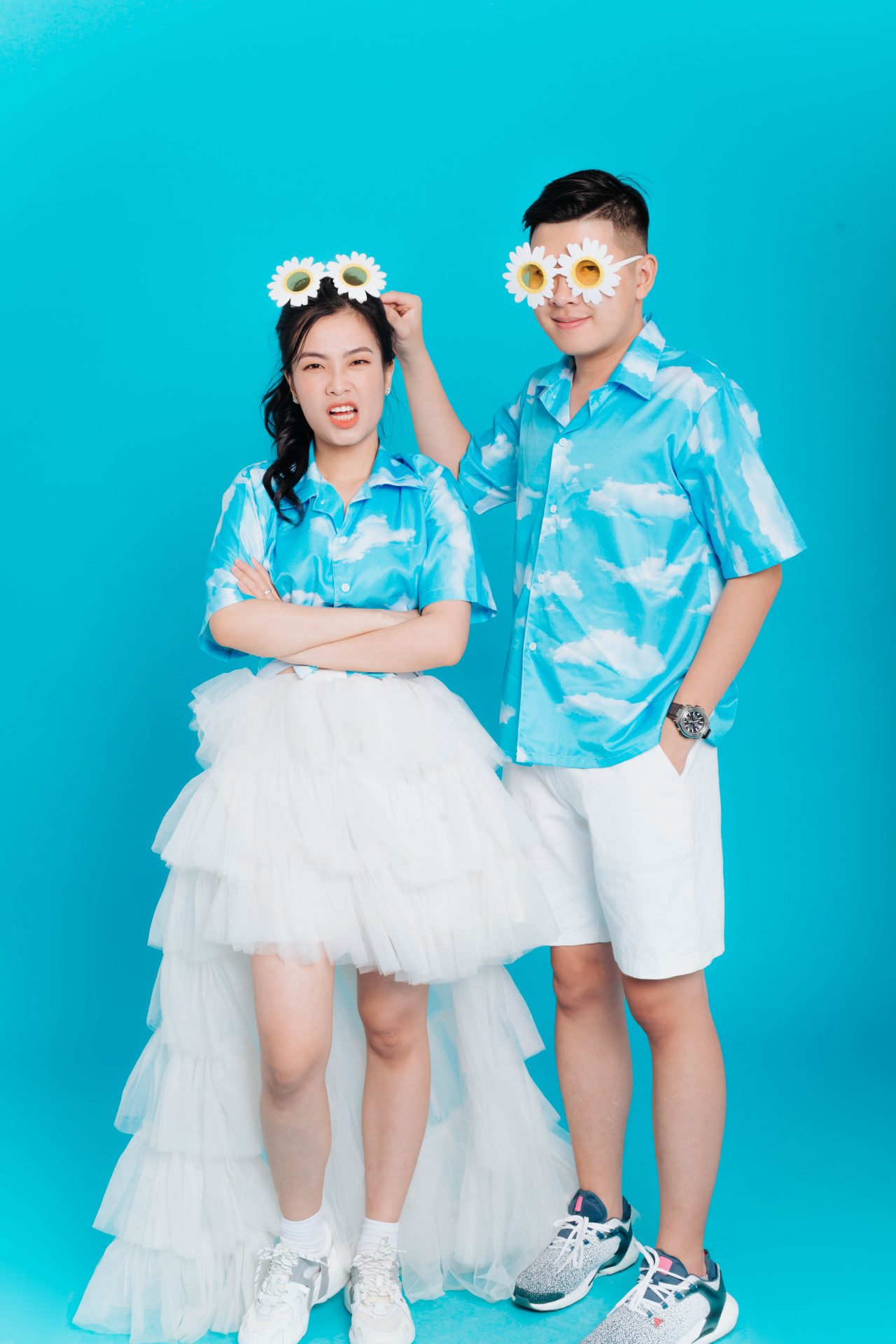 cặp đôi chụp hình dễ thương