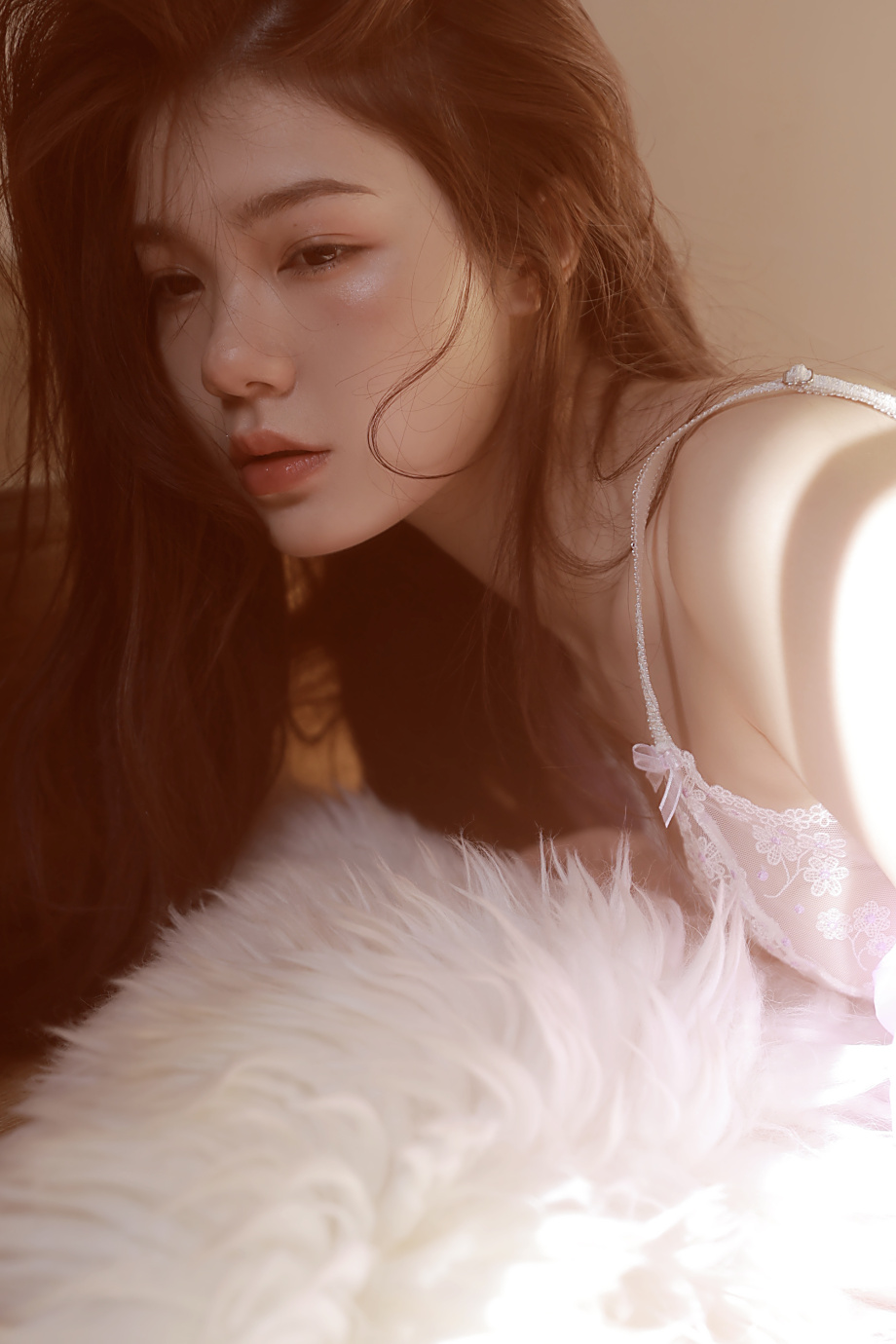 chụp hình quyến rũ trong phòng ngủ