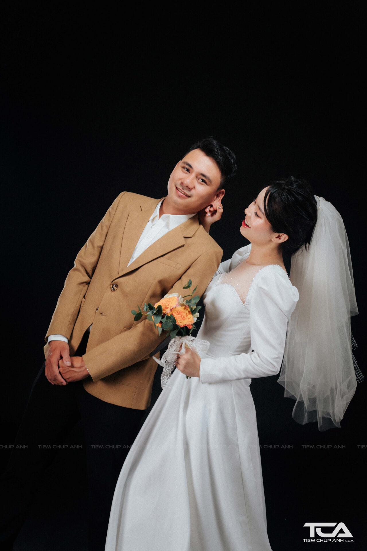 hình cưới chụp phong cách Hàn Quốc