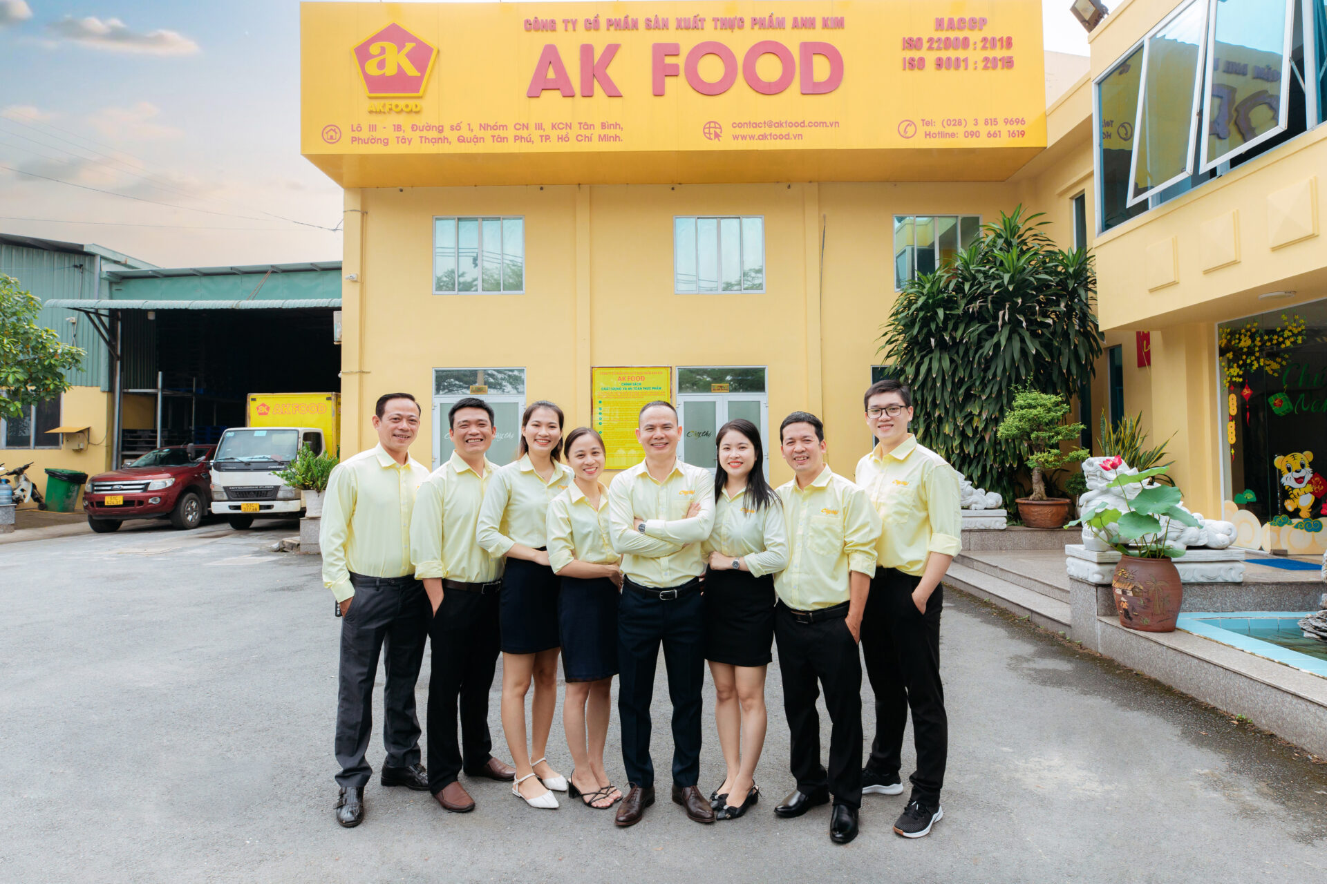 chụp ảnh giới thiệu công ty