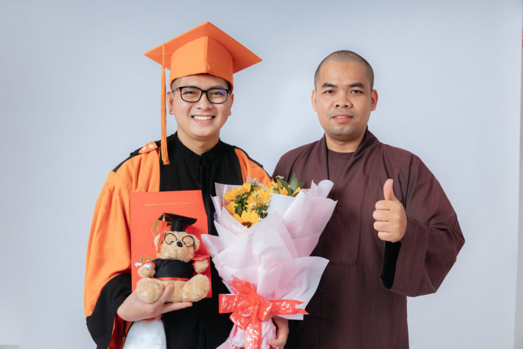 trang phục chụp ảnh kỷ yếu cho nam