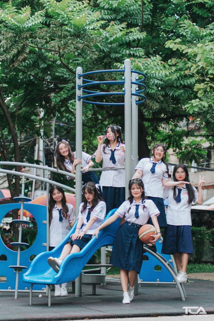 concept retro kỷ yếu