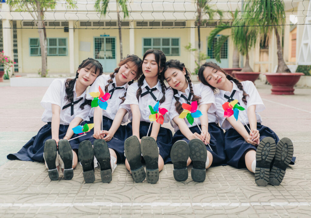 đồng phục chụp kỷ yếu