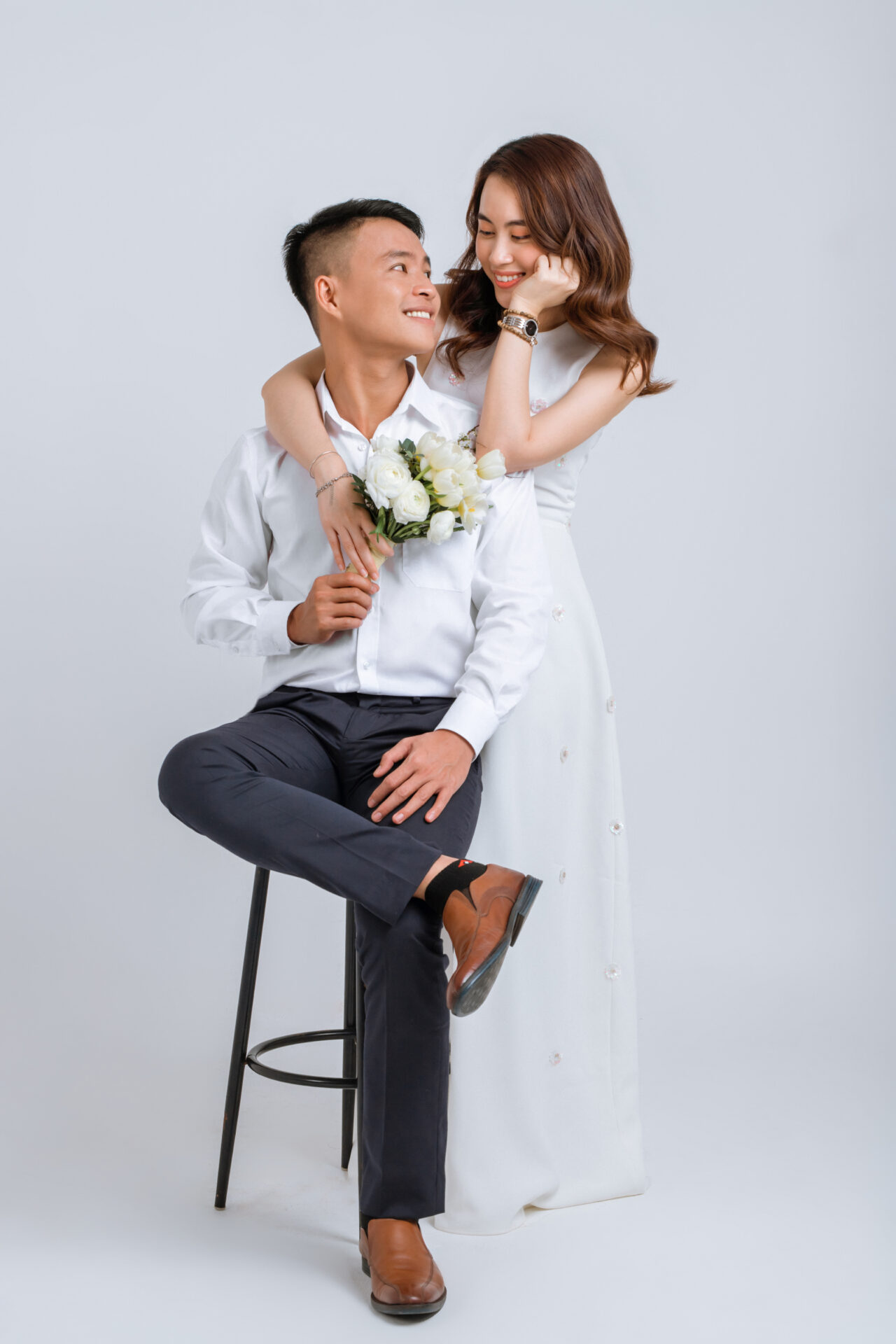 hình ảnh nắm tay