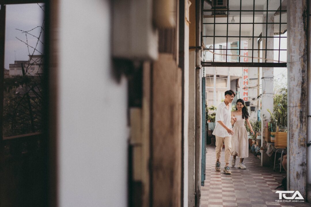 cách chụp hình nắm tay đẹp