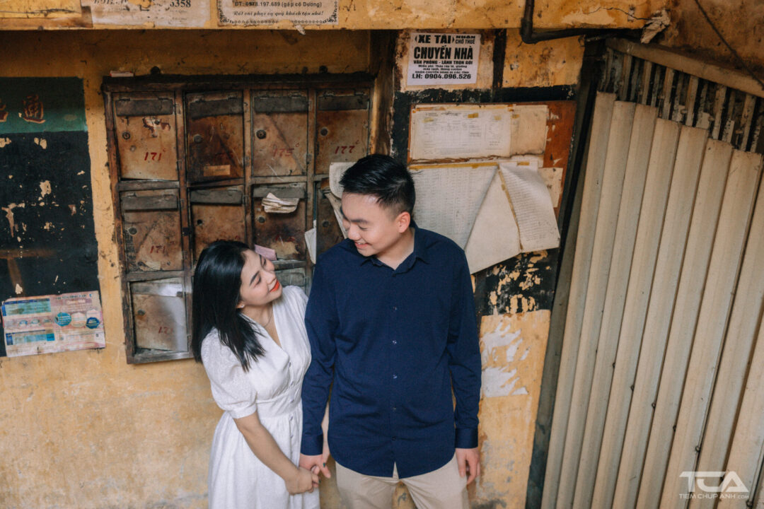 ảnh nắm tay nhau thật