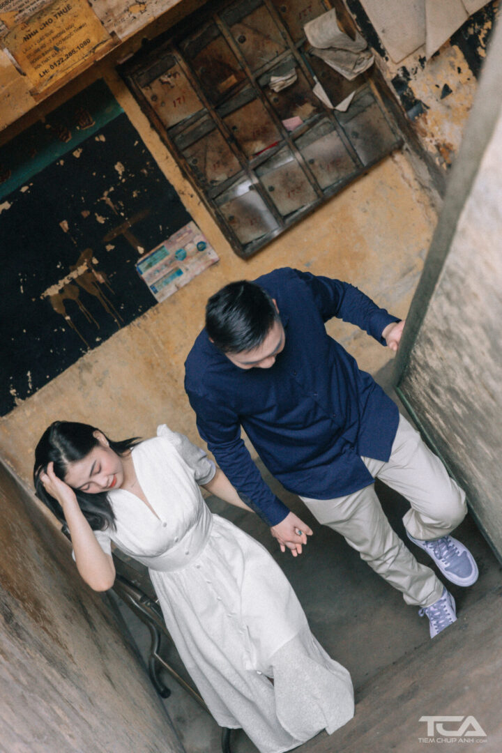 couple ảnh nắm tay