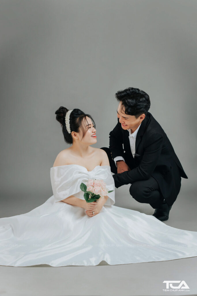 chụp hình cưới ở studio