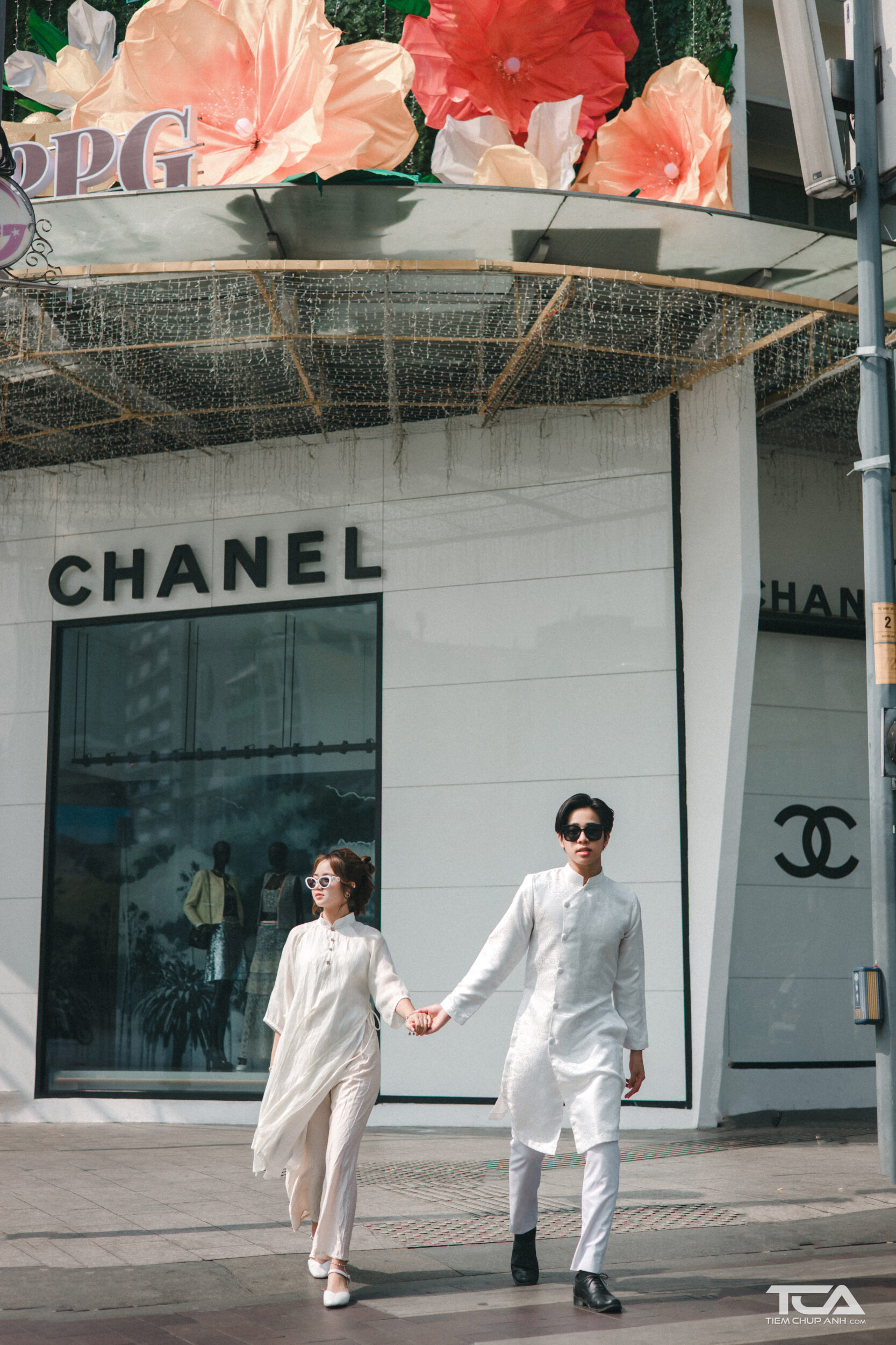 chụp ảnh đôi áo dài