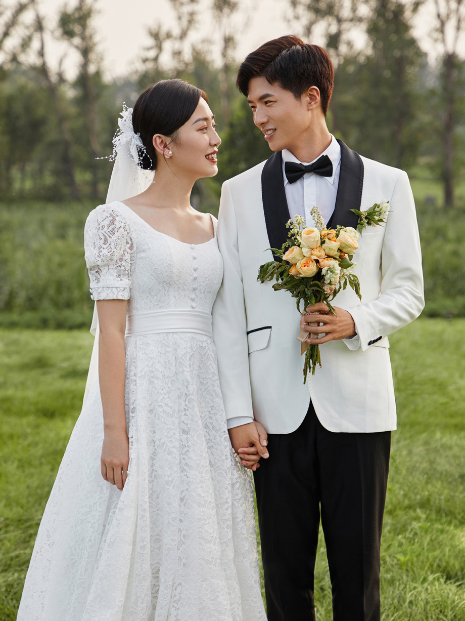 chụp ảnh cưới ngoại cảnh