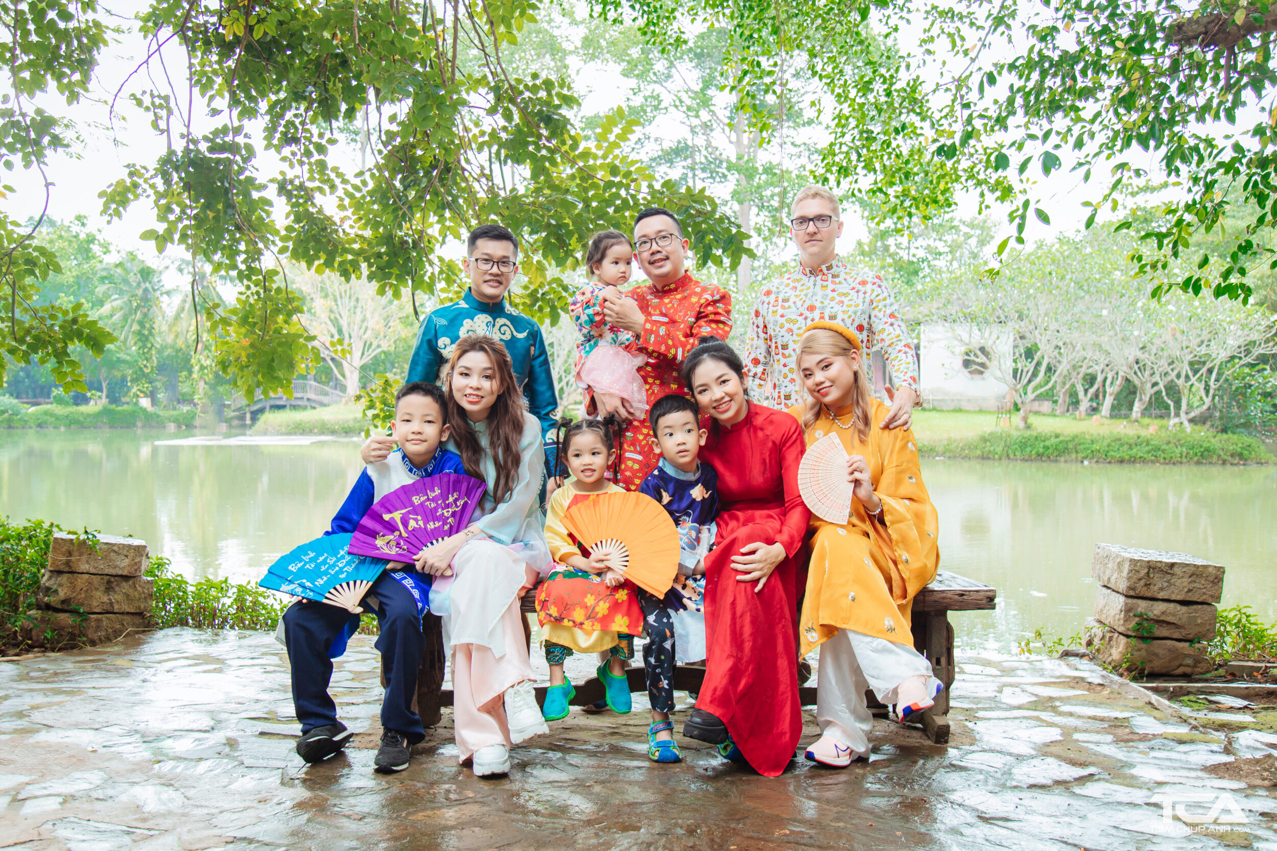 chụp hình tết gia đình