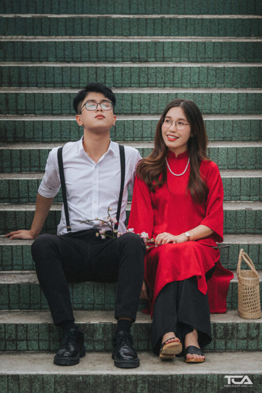 tạo dáng chụp ảnh ngày tết