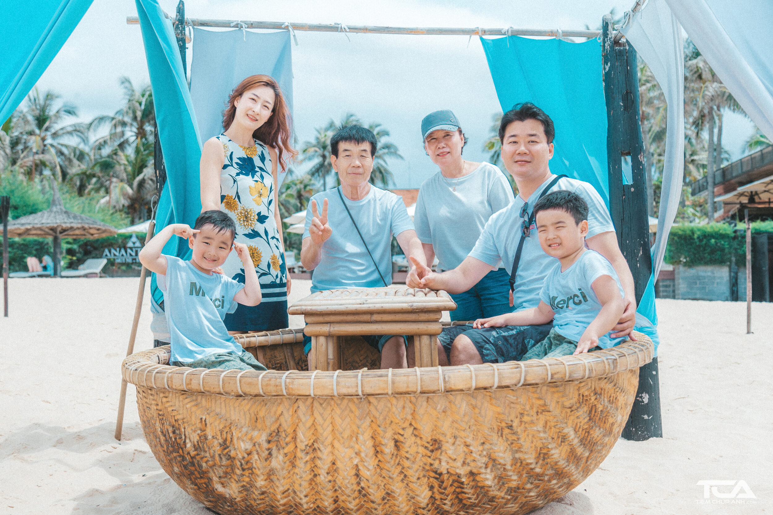 những kiểu chụp hình gia đình đẹp