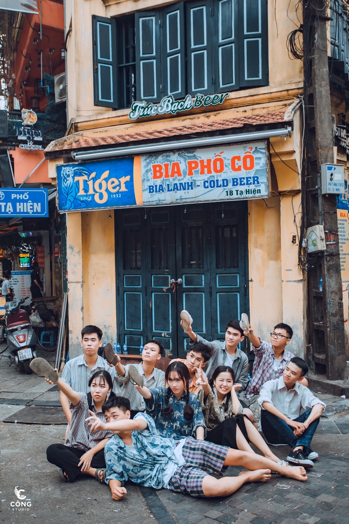 chụp ảnh kỷ yếu bao cấp