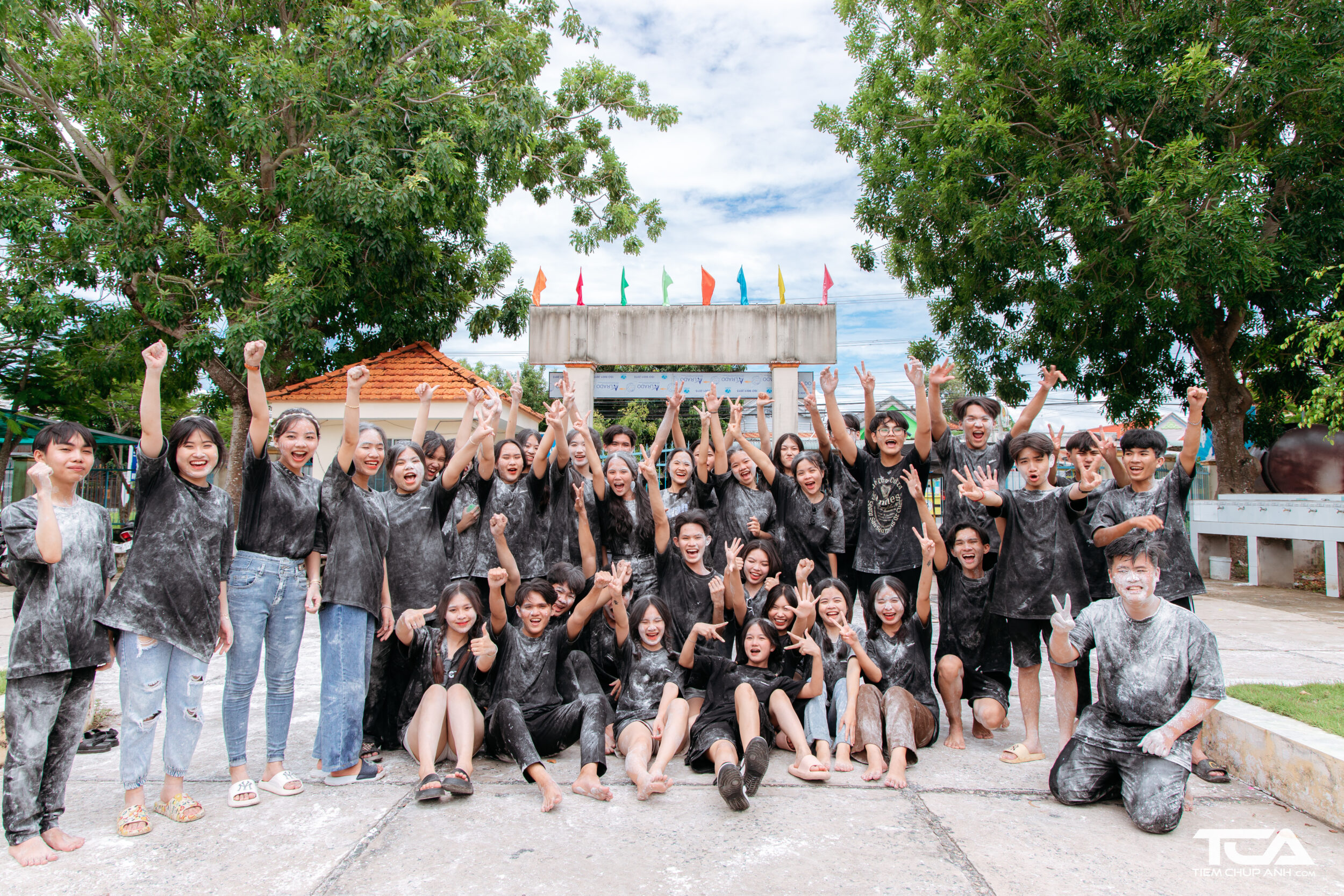 studio chụp ảnh nhóm đẹp ở tphcm
