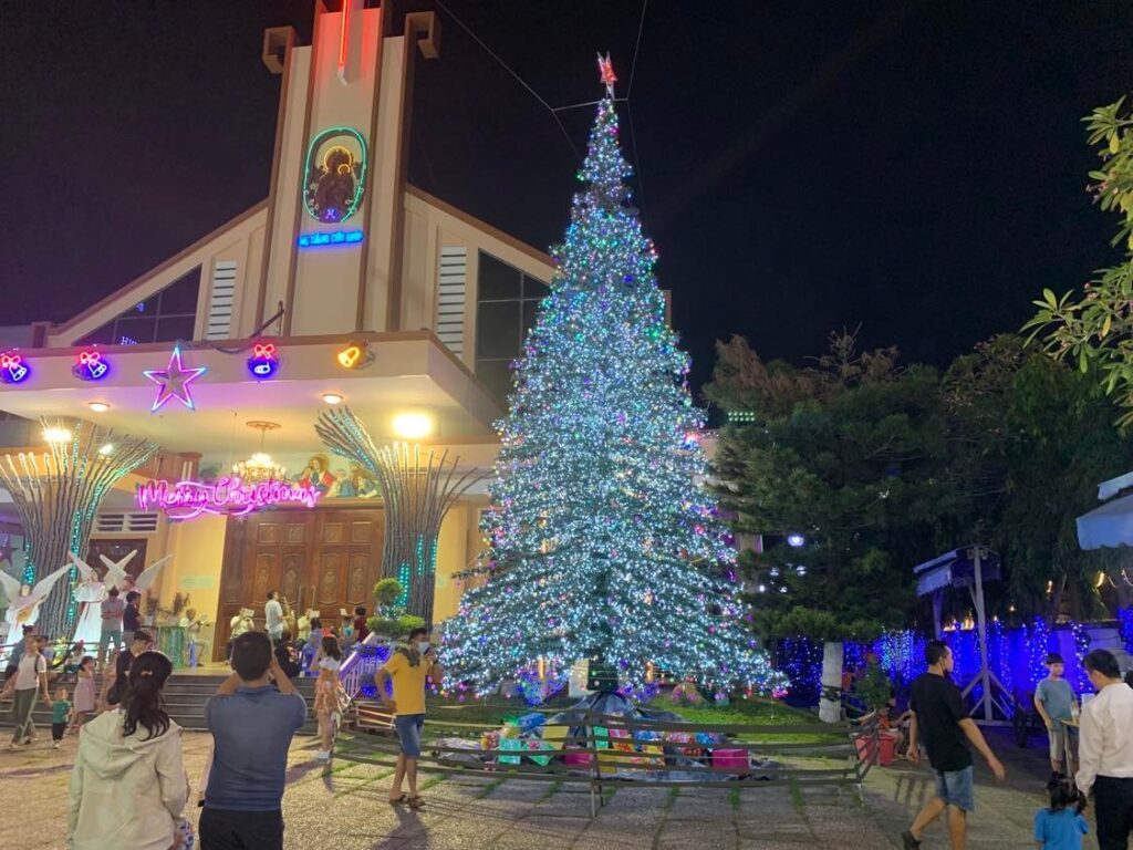 chụp hình noel ở đâu