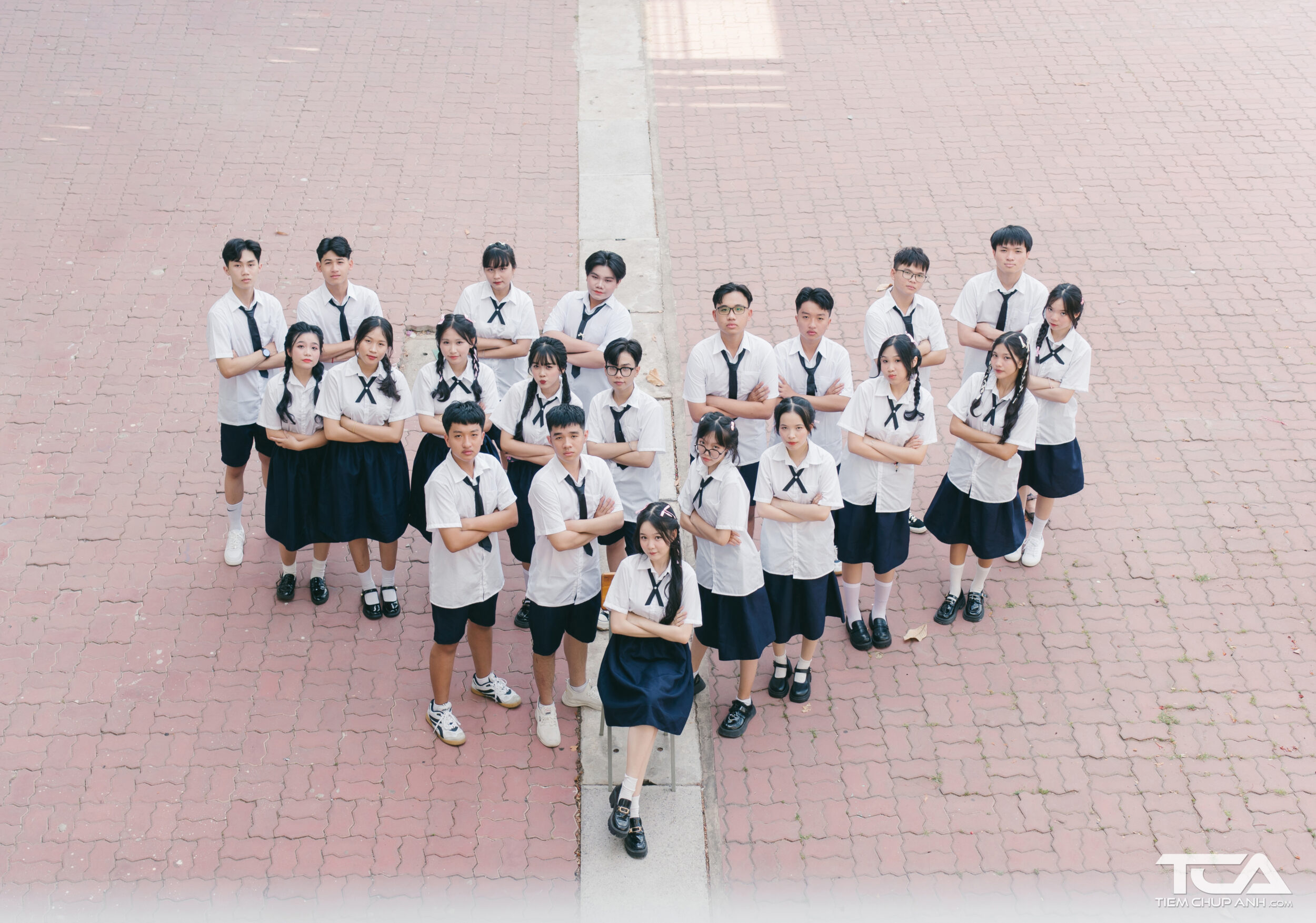 chụp hình nhóm đẹp