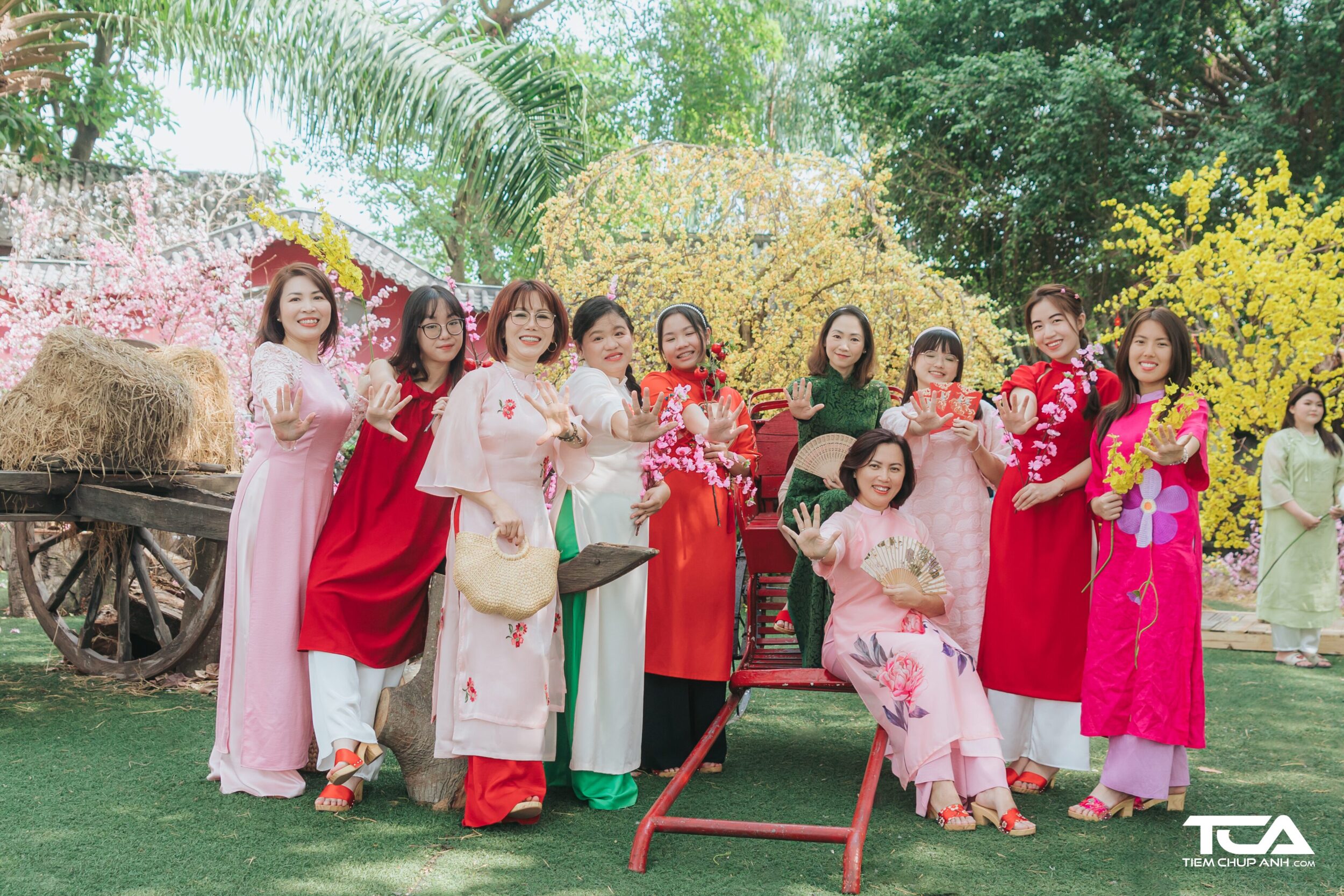cách chụp ảnh tết tại nhà