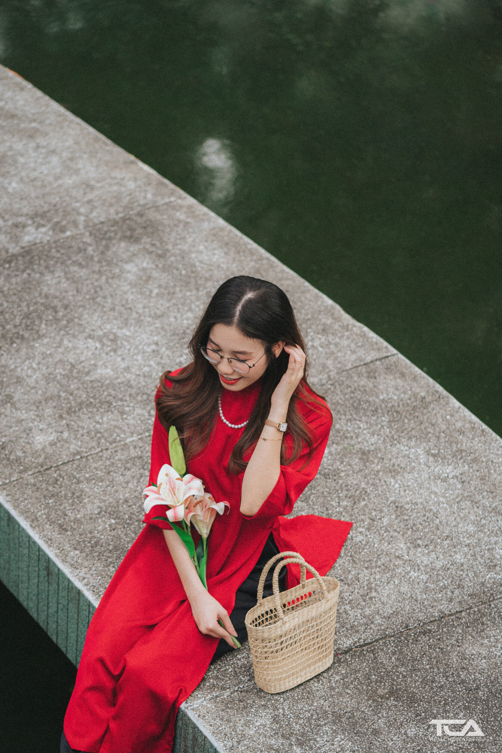 pose dáng chụp ảnh tết