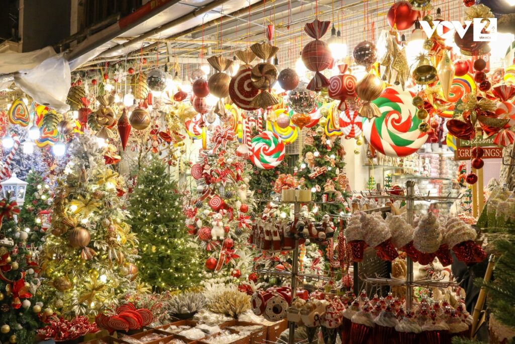 địa điểm chụp ảnh noel đẹp ở hà nội