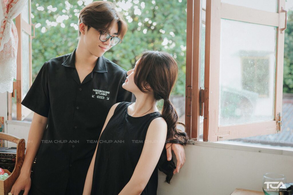 các kiểu cách tạo dáng chụp ảnh couple đẹp