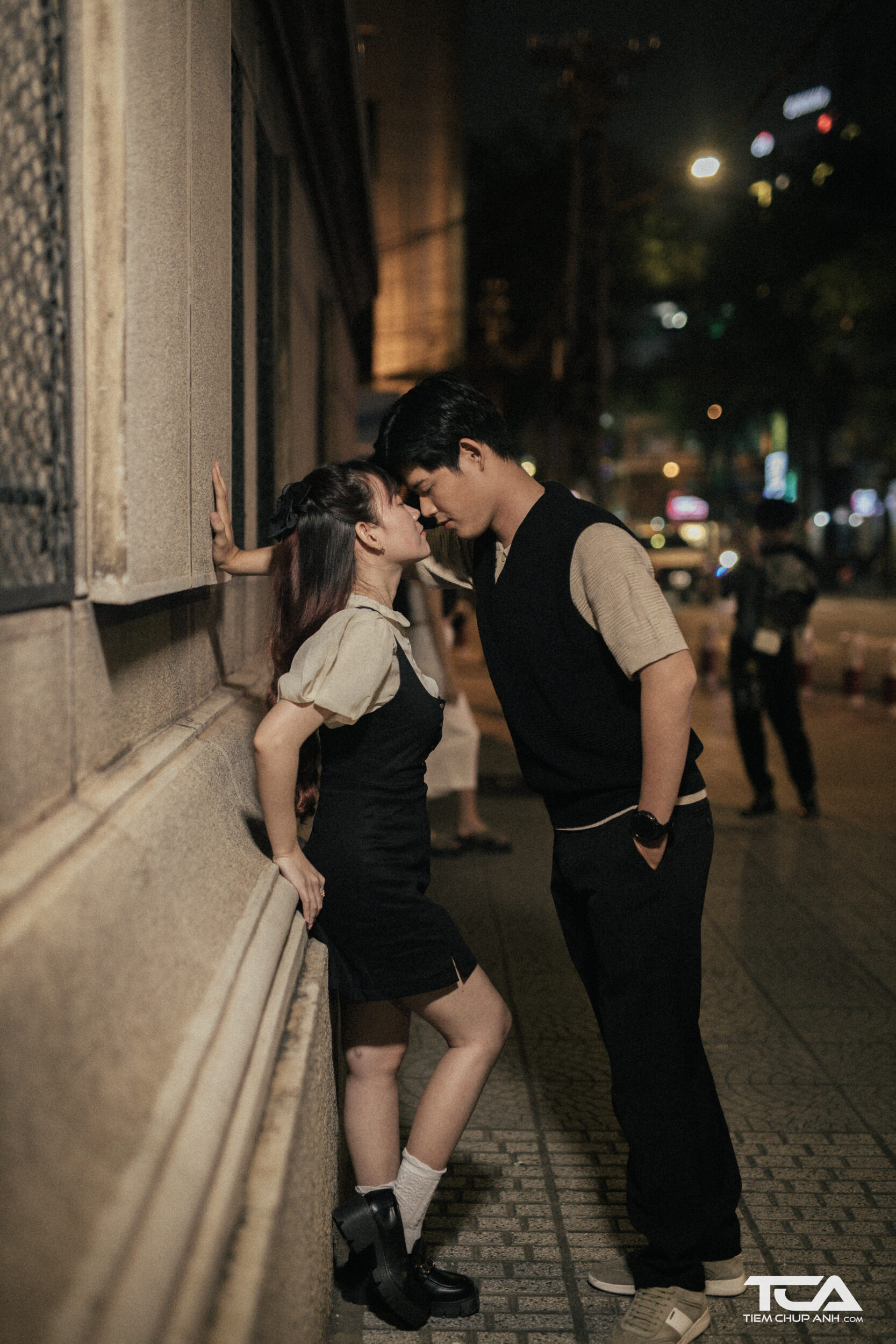 dáng chụp ảnh với người yêu