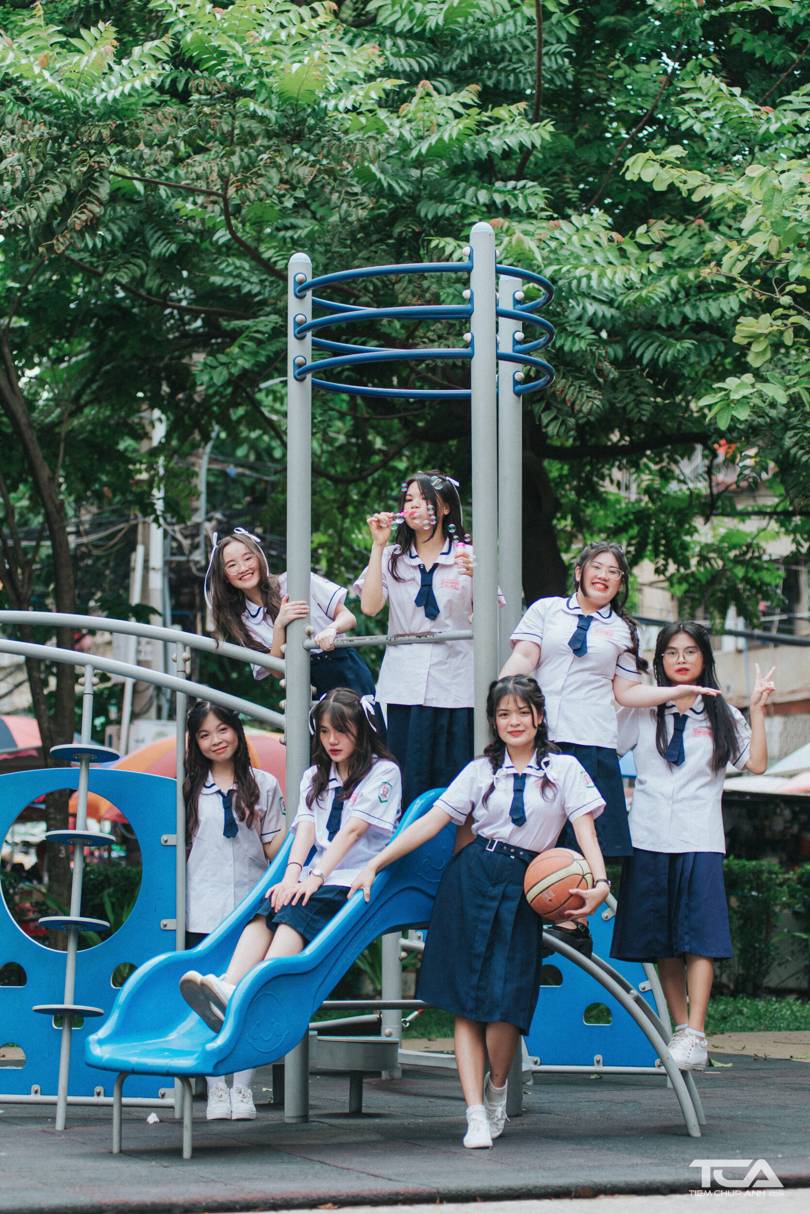 ảnh nhóm bạn thân