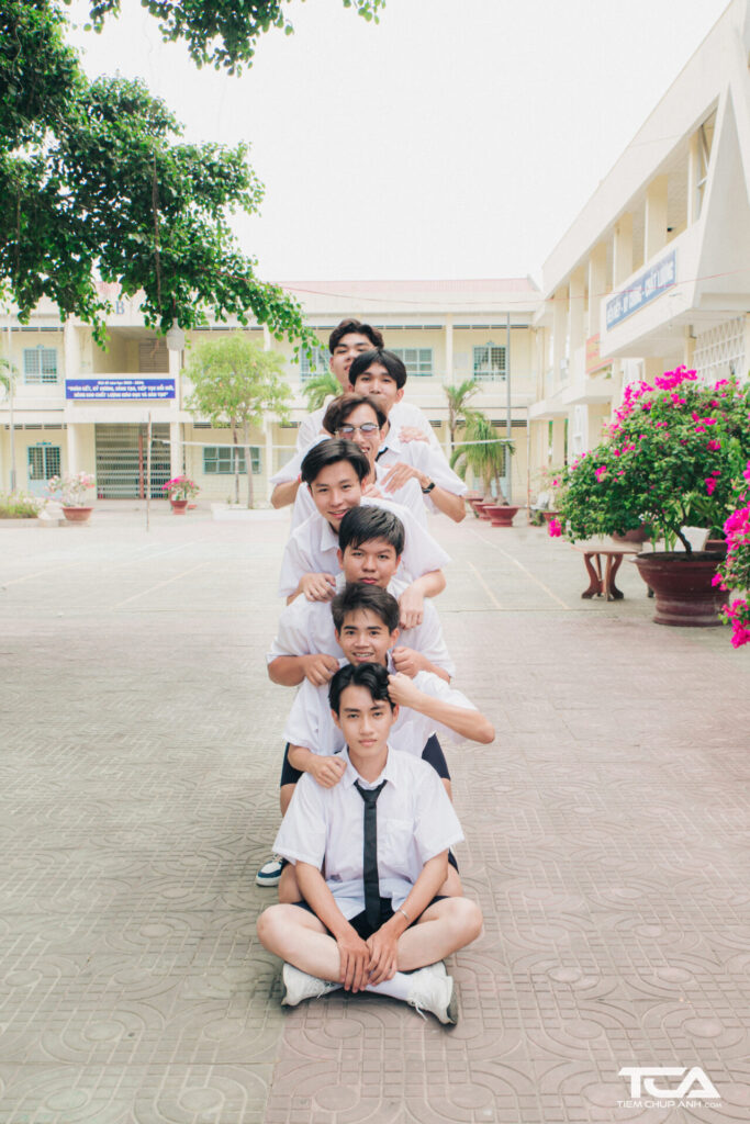 đồng phục học sinh nam Thái Lan