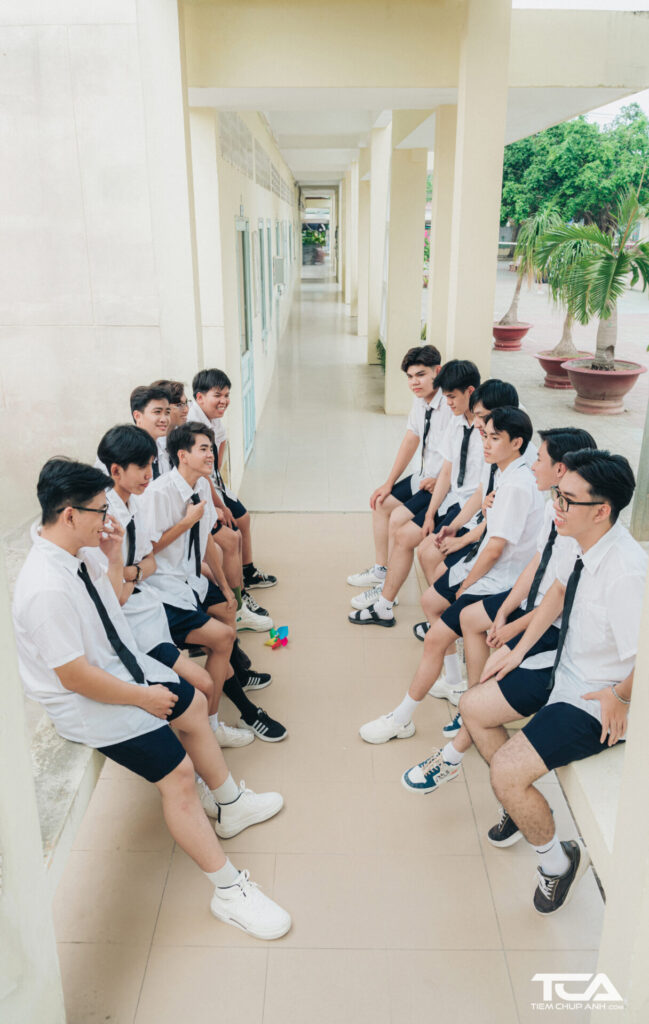 thuê đồng phục học sinh nam Thái Lan