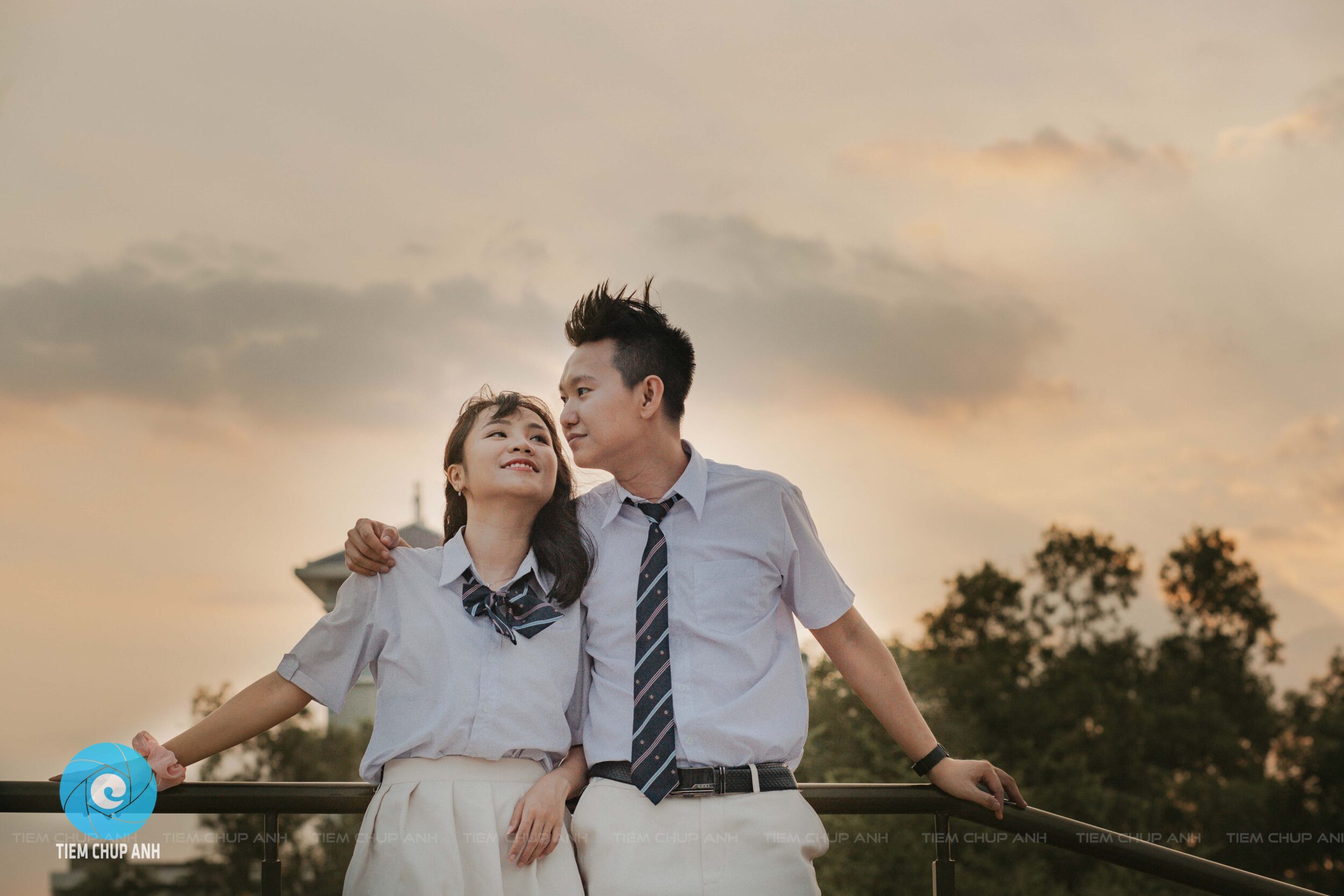 hình ảnh cặp đôi yêu nhau
