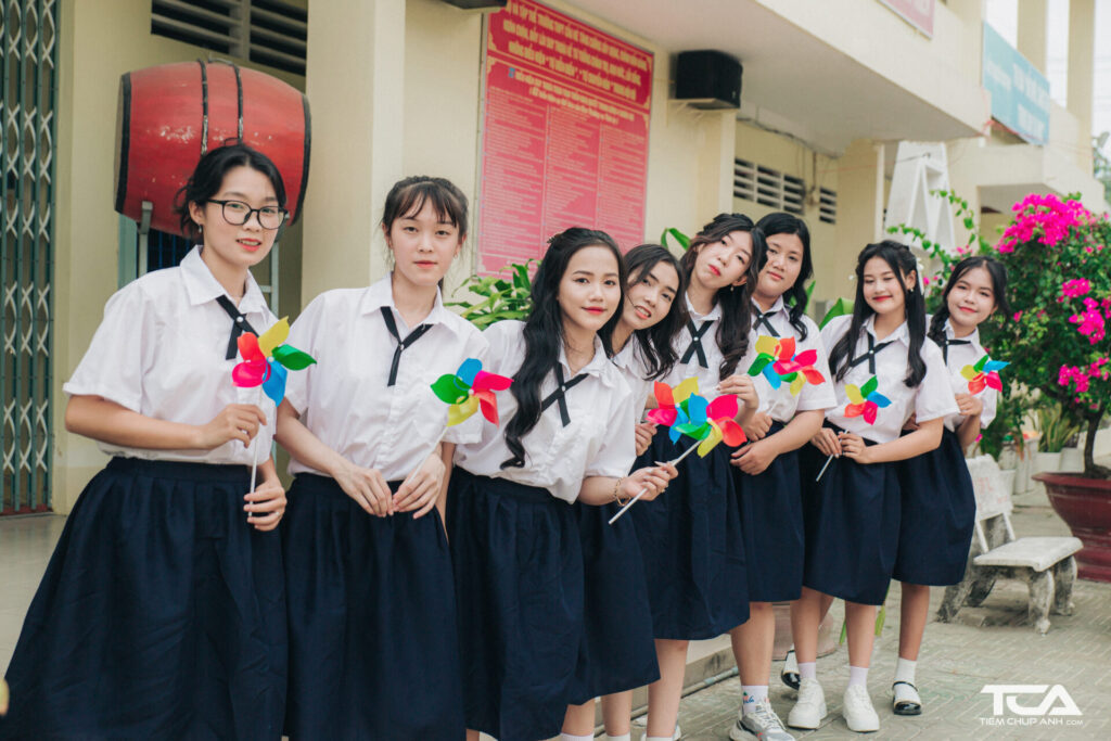 đồng phục học sinh nữ Thái Lan