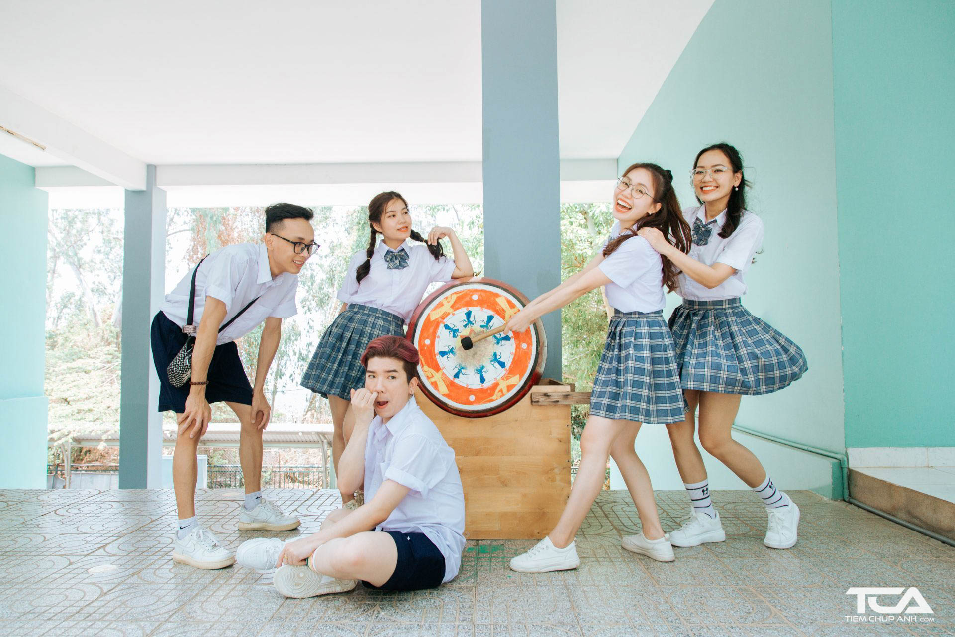 xếp hình chụp ảnh tập thể