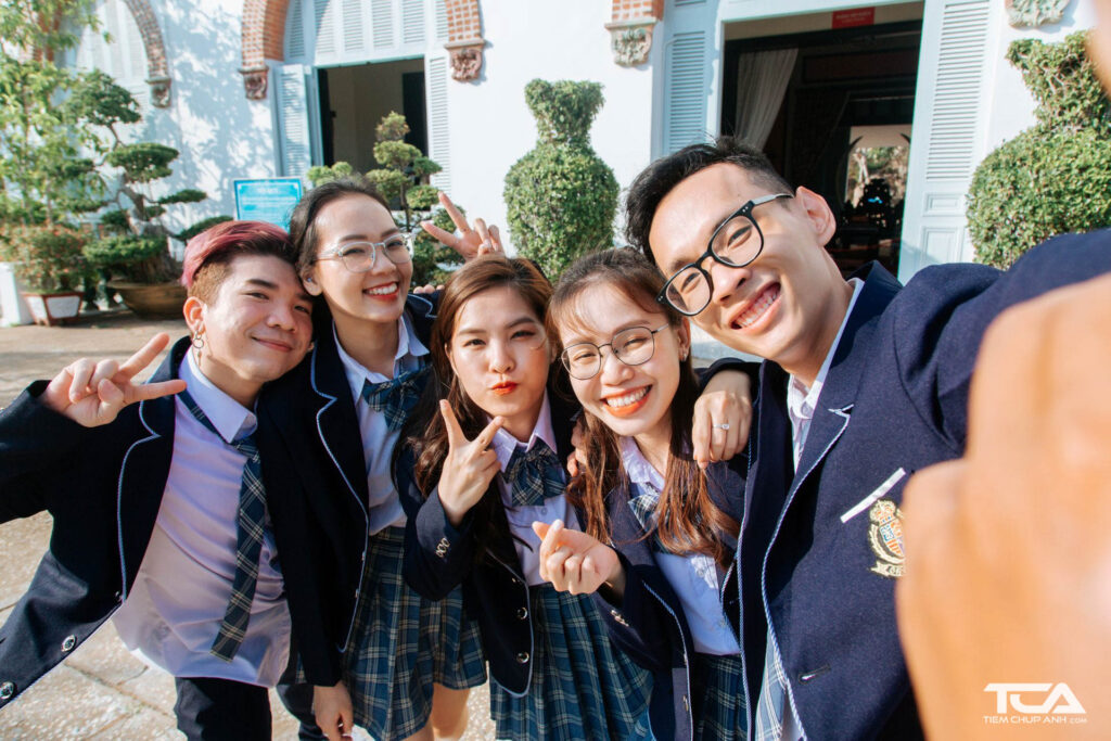 kiểu chụp ảnh tập thể đẹp