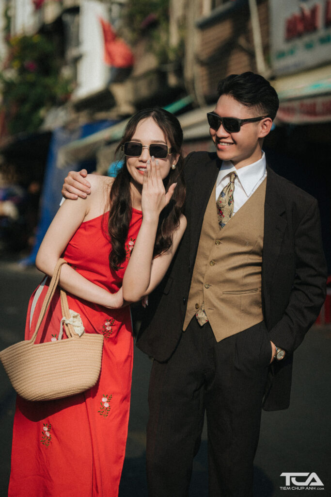 cách chụp ảnh nắm tay đẹp