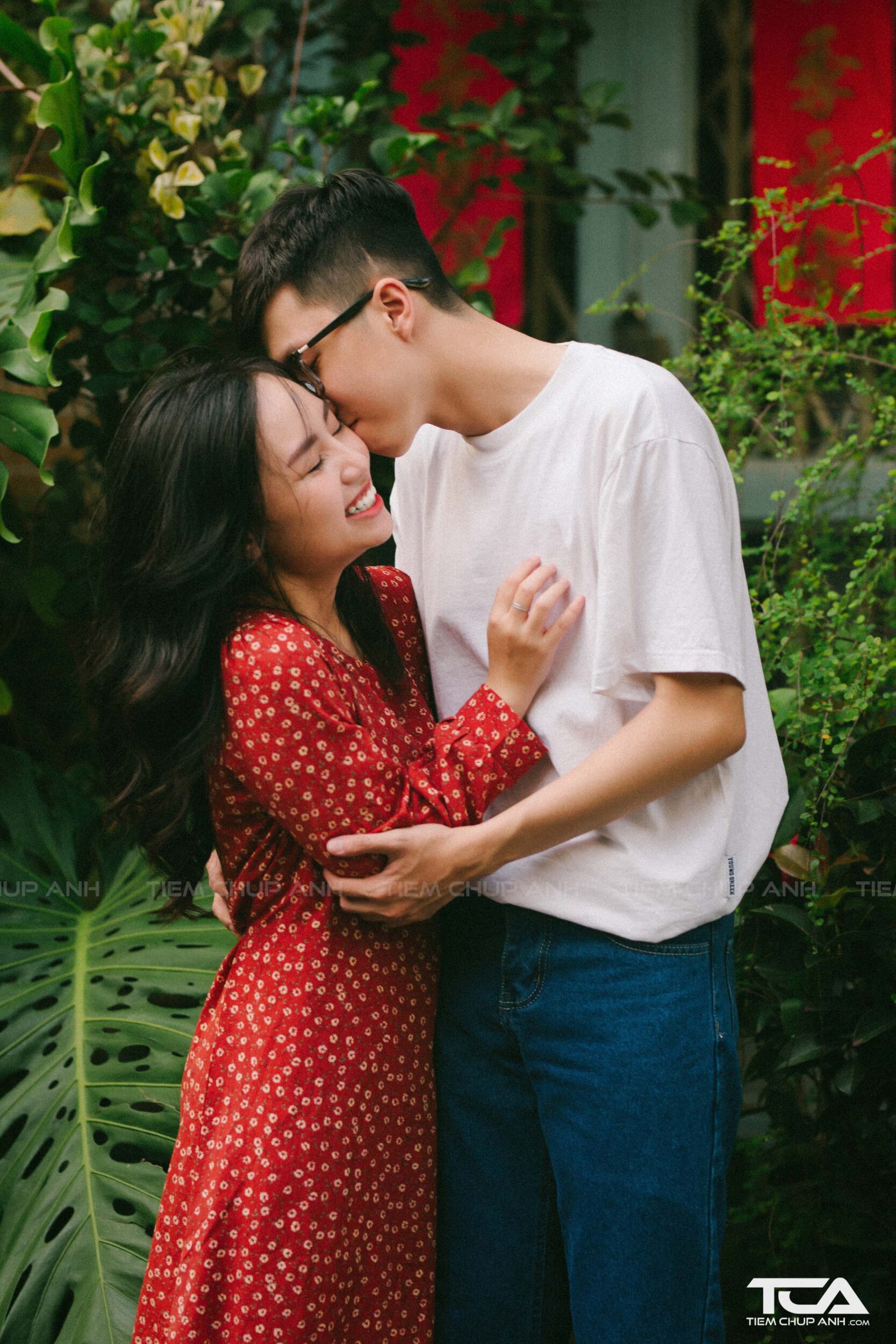 tạo kiểu chụp hình cặp đôi