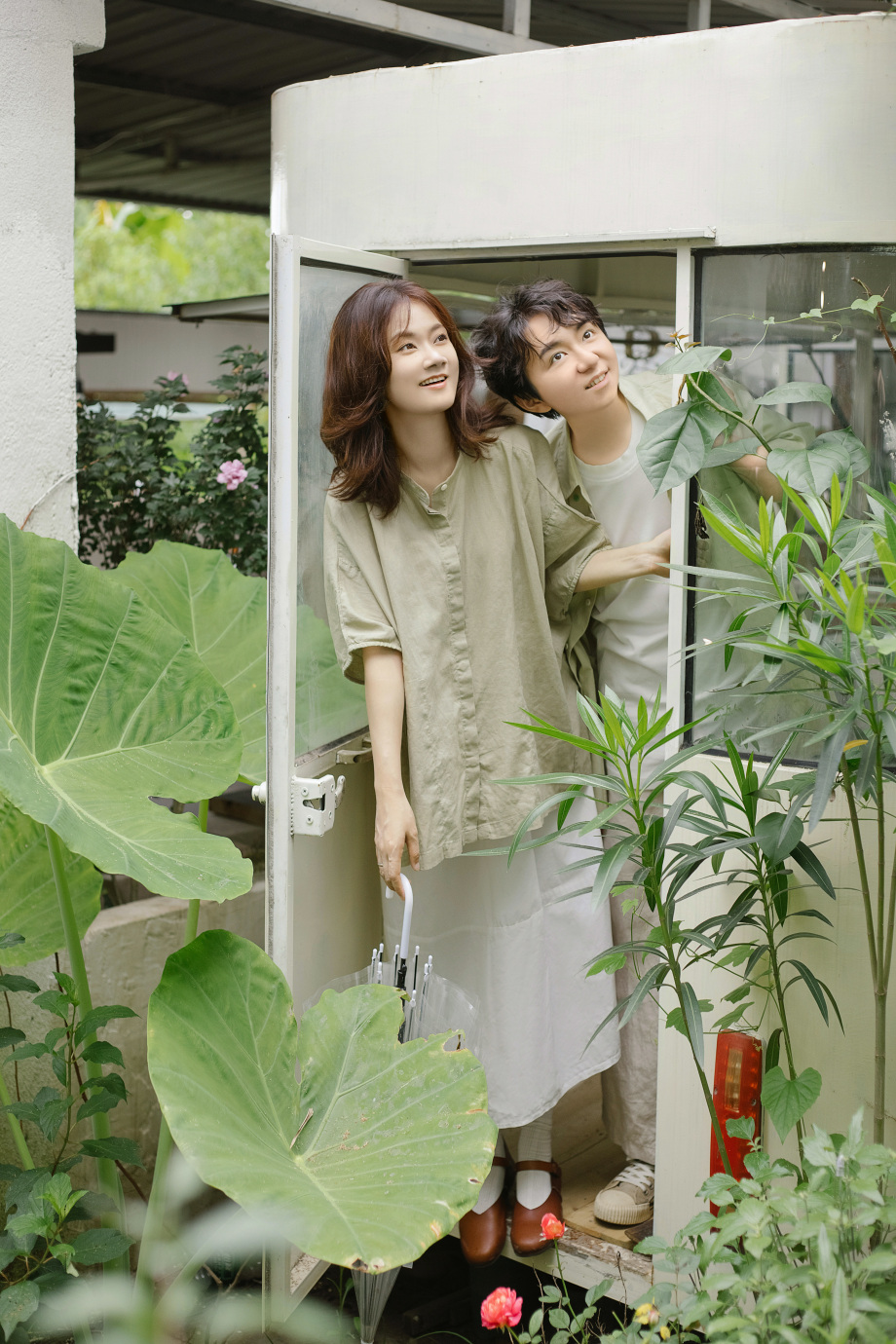 cách tạo dáng chụp ảnh với người yêu,