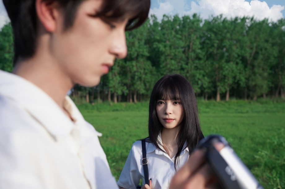 chụp ảnh đôi học sinh