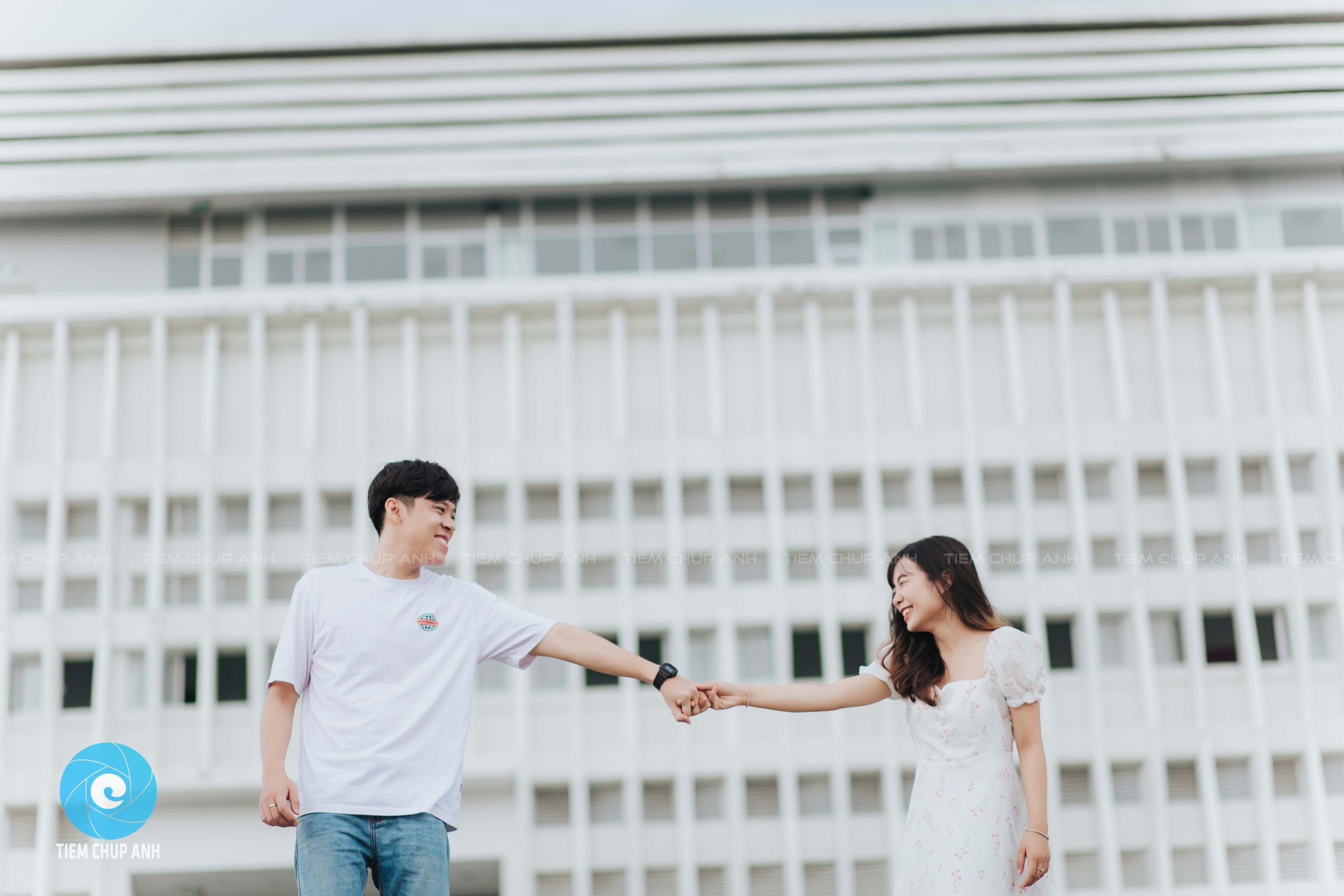 các kiểu tạo dáng chụp ảnh đôi