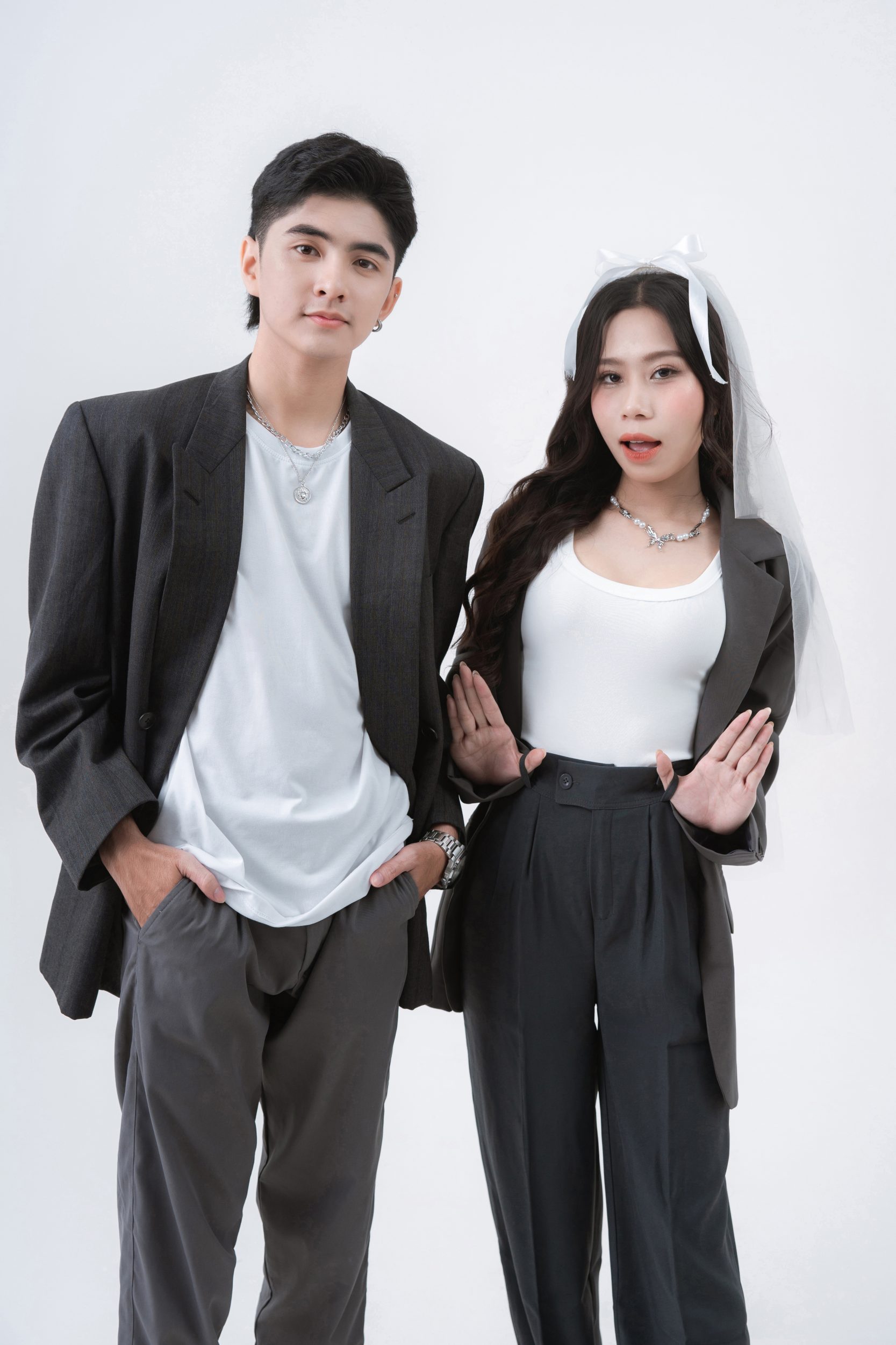 chụp hình cặp đôi studio