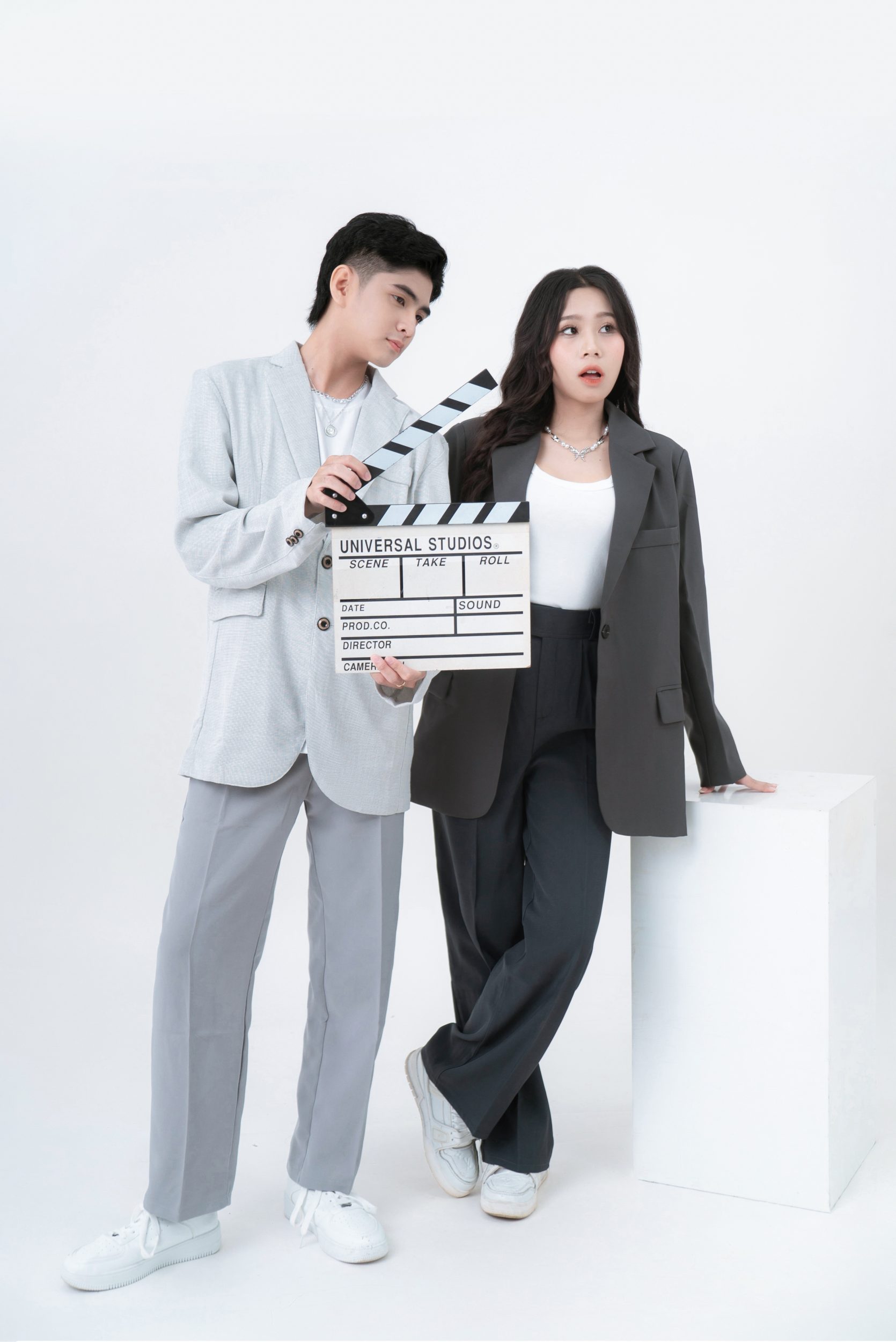 chụp hình cặp đôi studio