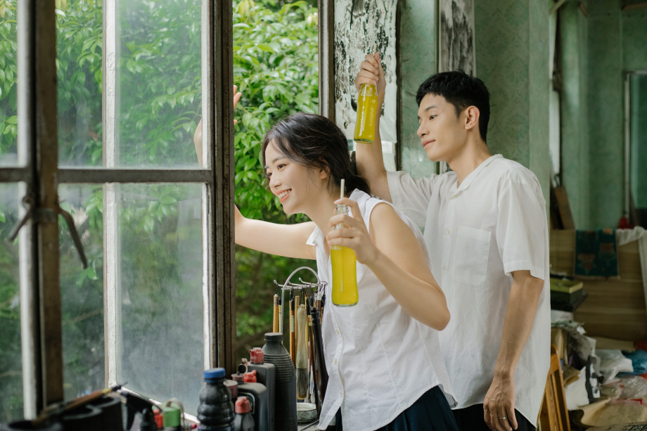 chụp ảnh với bạn