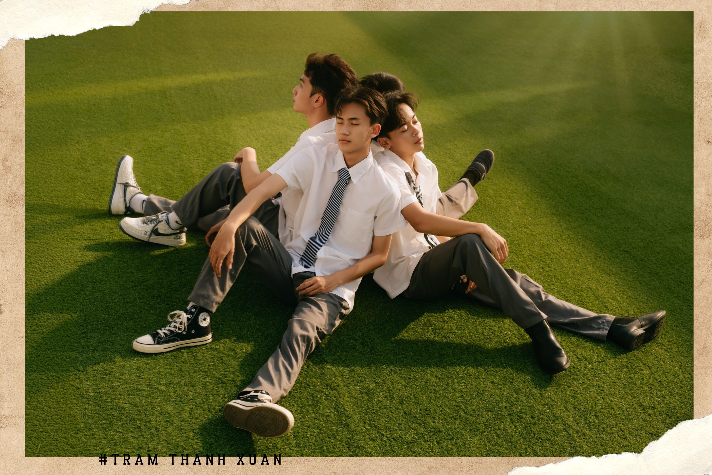 đồng phục kỷ yếu