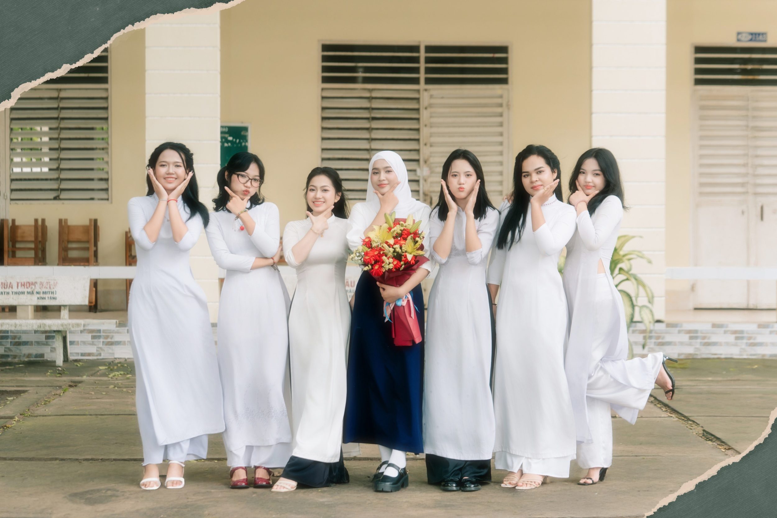 áo dài chụp ảnh kỷ yếu đẹp